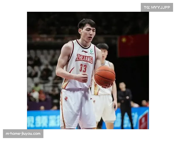 前进之鹰五后卫体系应对高压 弱侧横移速度成防守关键